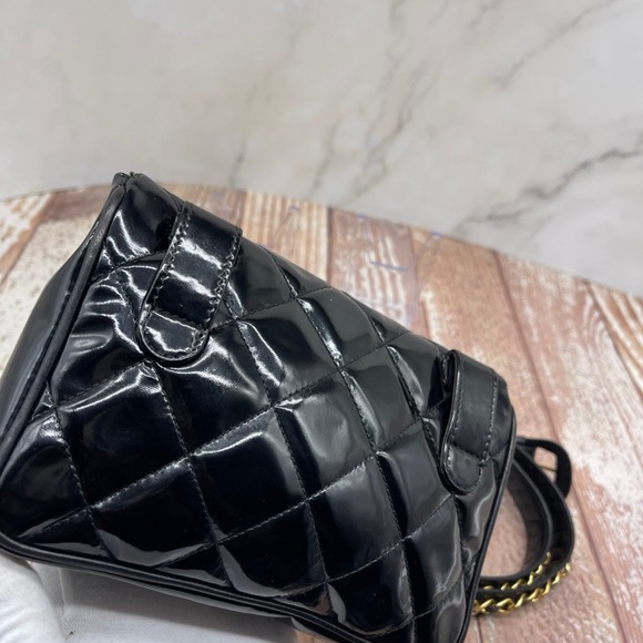 CHANEL Black Quilted Patent Crossbody with Gold Chain Strap - Picture 6 of 14